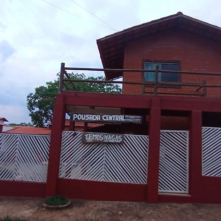 Pousada Central Santana Do Riacho Esterno foto